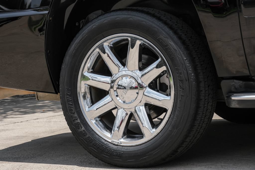 Used 2013 GMC Yukon XL Denali AWD/4WD image 77