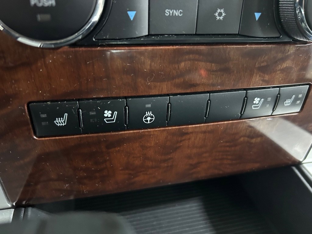 Used 2011 RAM 1500 Laramie w/ Protection Group image 27