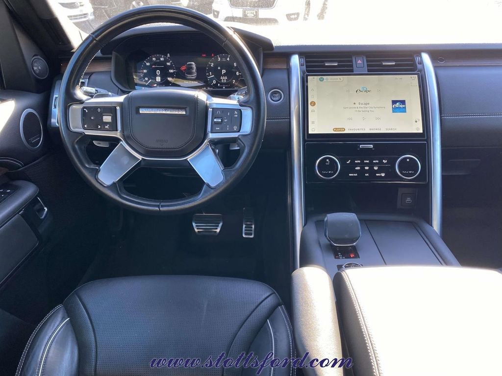 Used 2022 Land Rover Discovery HSE R-Dynamic image 10