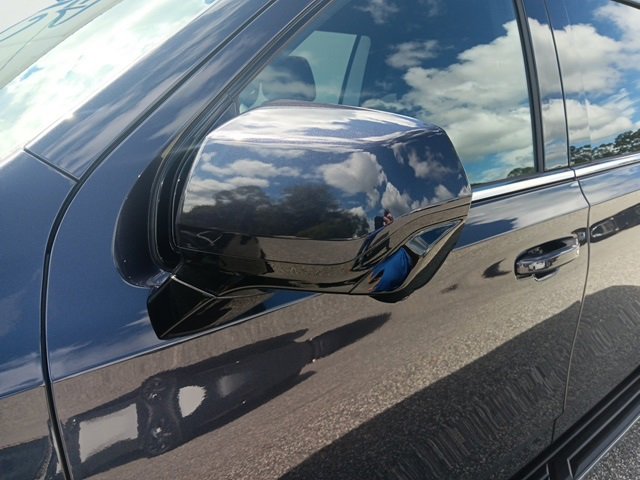 New 2025 Chevrolet Suburban LS image 3