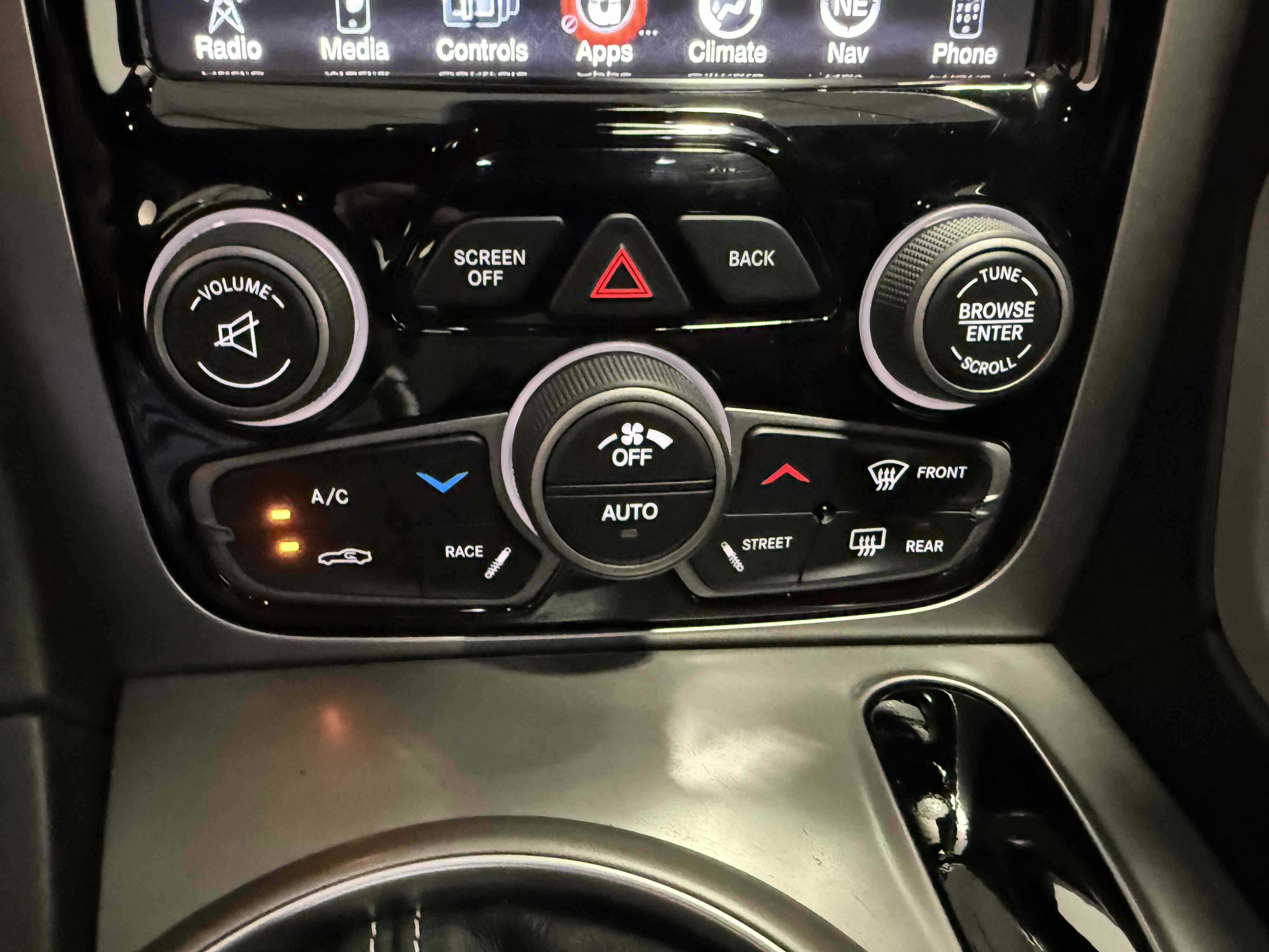 Used 2013 SRT Viper GTS w/ GTS Laguna Interior Pkg image 64