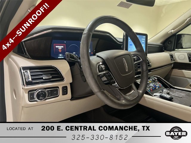 Used 2021 Lincoln Navigator Reserve w/ Luxury Package image 9