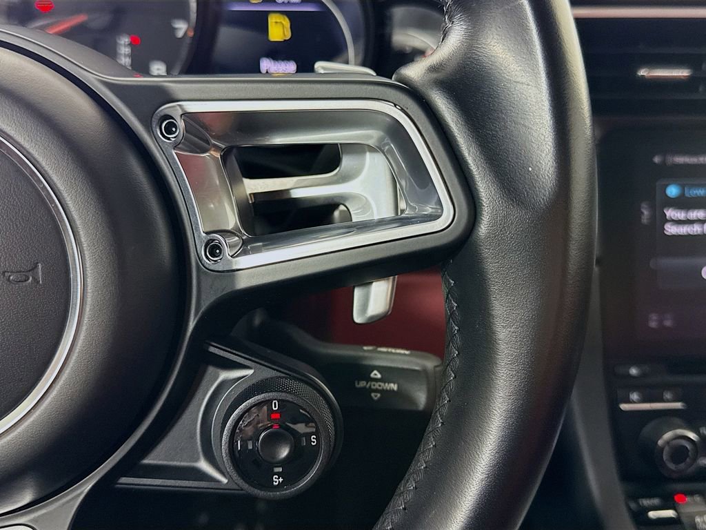 Used 2018 Porsche 911 Turbo image 12