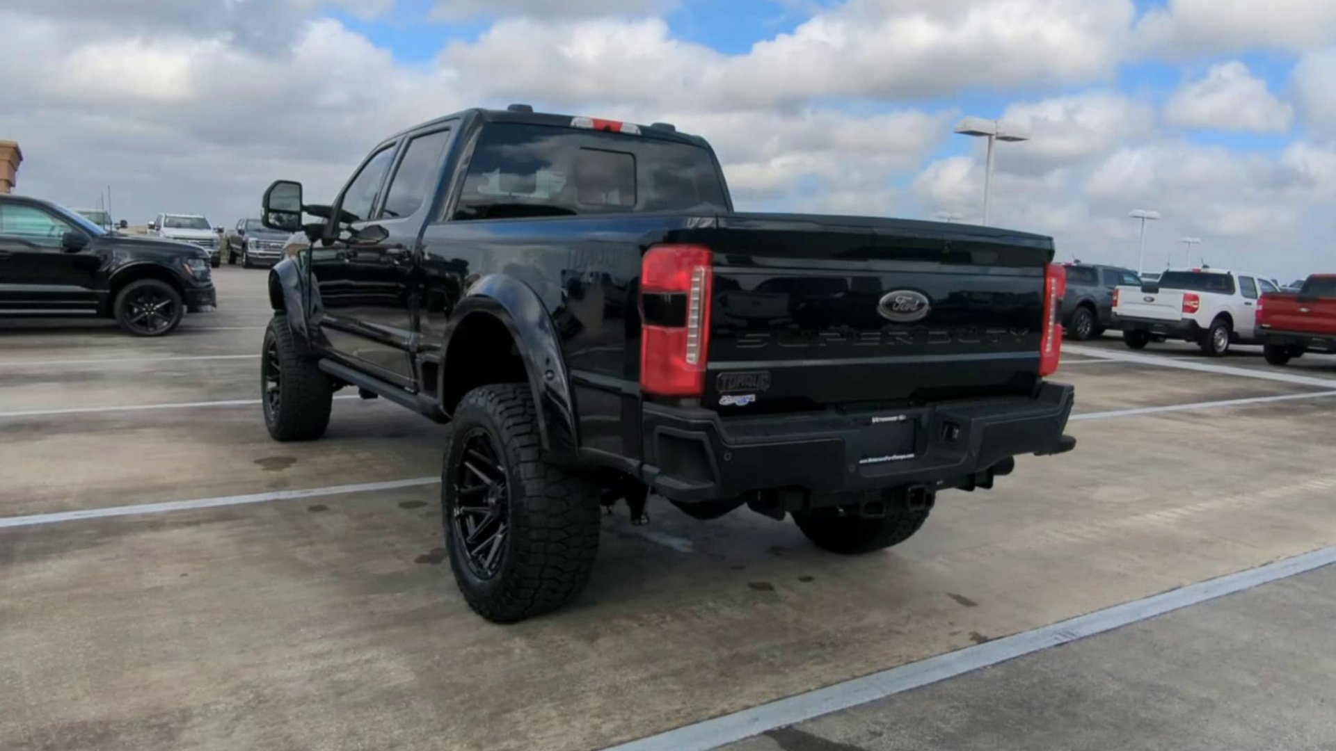 New 2026 Ford F250 Lariat w/ Black Appearance Package image 21