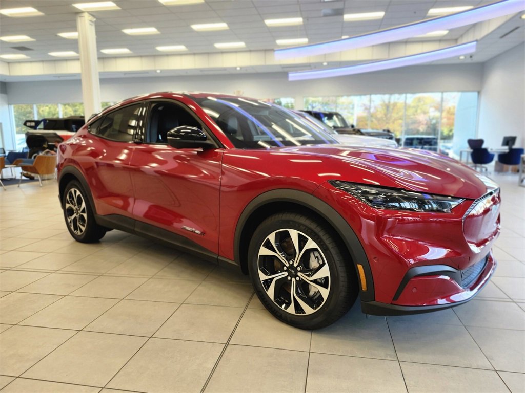 New 2024 Ford Mustang Mach-E Select w/ Comfort Package Lite image 5