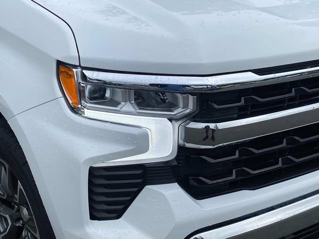 Used 2023 Chevrolet Silverado 1500 LT AWD/4WD image 4