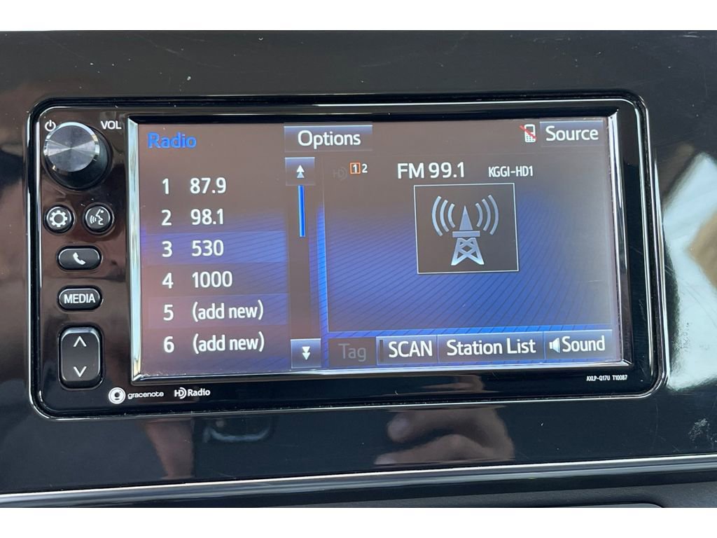 Used 2017 Toyota Corolla iM w/ Carpet Mat Package FWD image 26