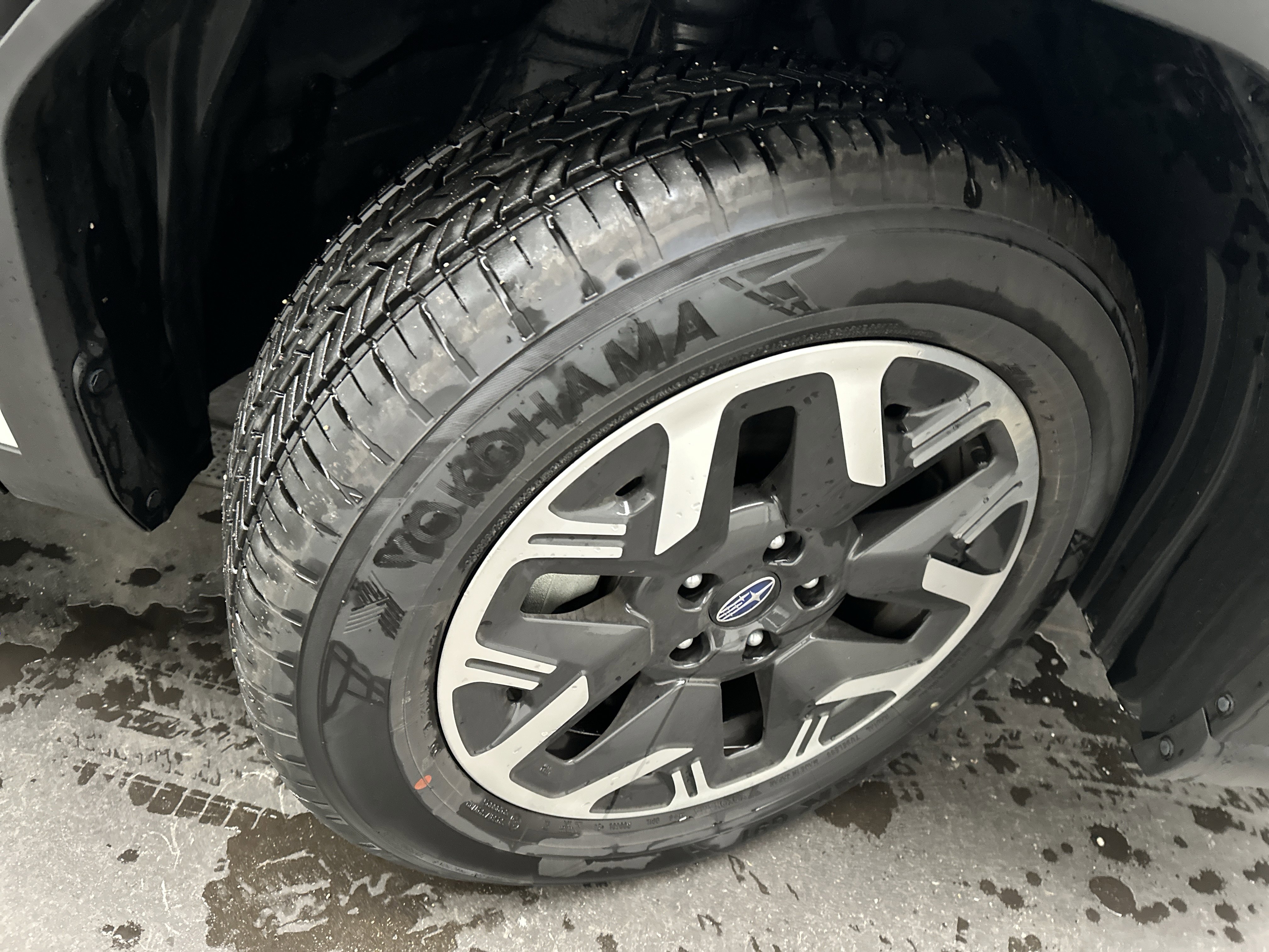 Used 2025 Subaru Forester Premium w/ Convenience Package #1 image 11