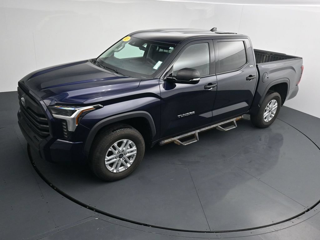 Used 2023 Toyota Tundra SR5 w/ SR5 Convenience Package AWD/4WD image 22