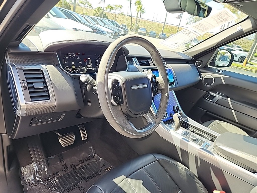 Used 2022 Land Rover Range Rover Sport HST image 26