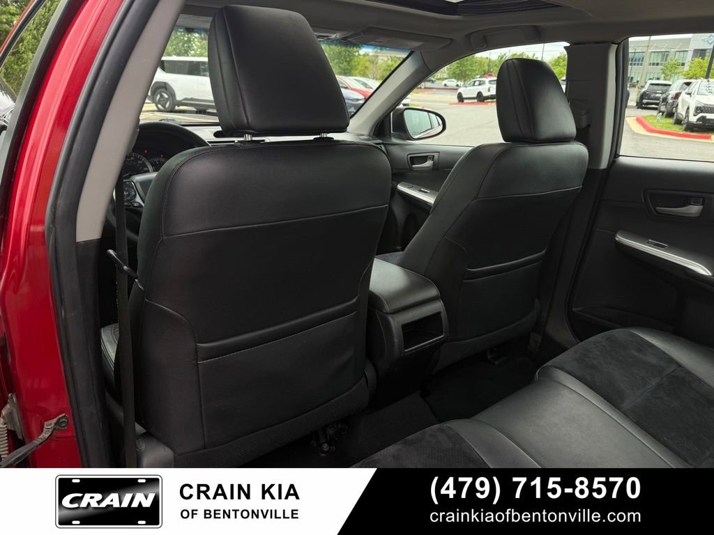Used 2013 Toyota Camry SE w/ Leather Pkg FWD image 26