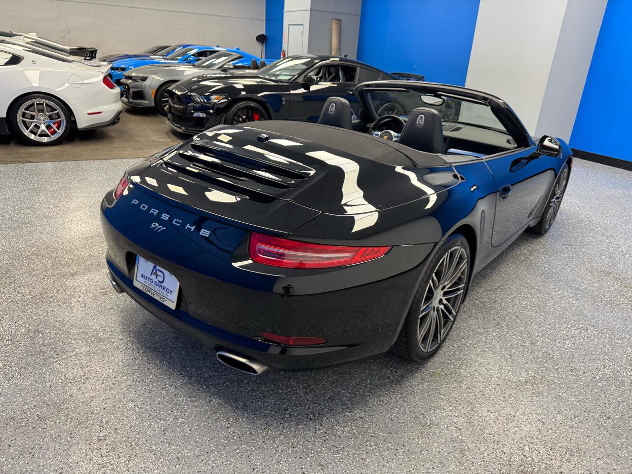 Used 2016 Porsche 911 Carrera Black Edition RWD image 8