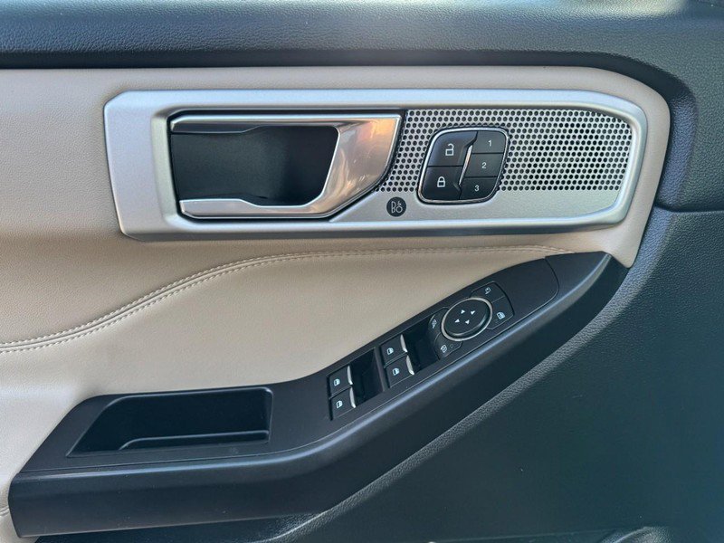 Used 2020 Ford Explorer Limited w/ Class III Trailer Tow Package image 25