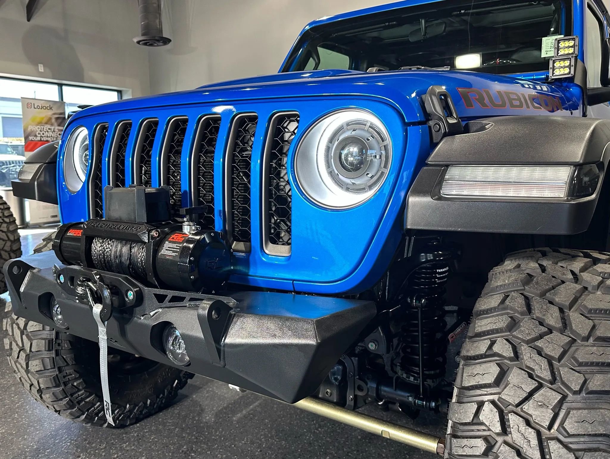 Used 2021 Jeep Gladiator Rubicon w/ Cold Weather Group AWD/4WD image 6