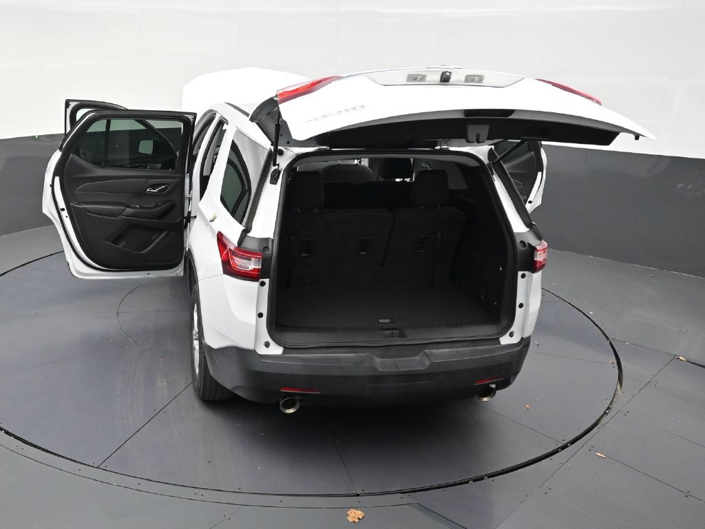Used 2021 Chevrolet Traverse LS FWD image 29
