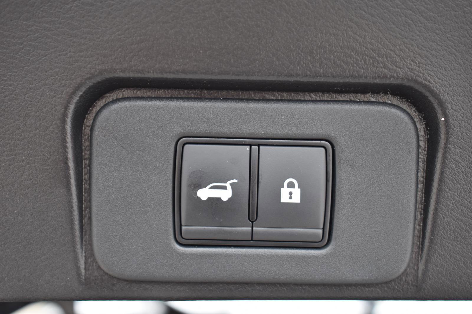 Used 2023 Nissan Rogue SL w/ SL Premium Package FWD image 56