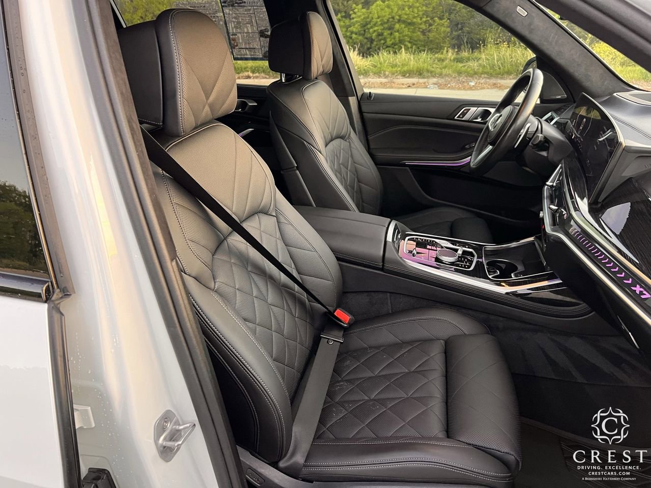 Used 2024 BMW X7 xDrive40i w/ M Sport Package image 27