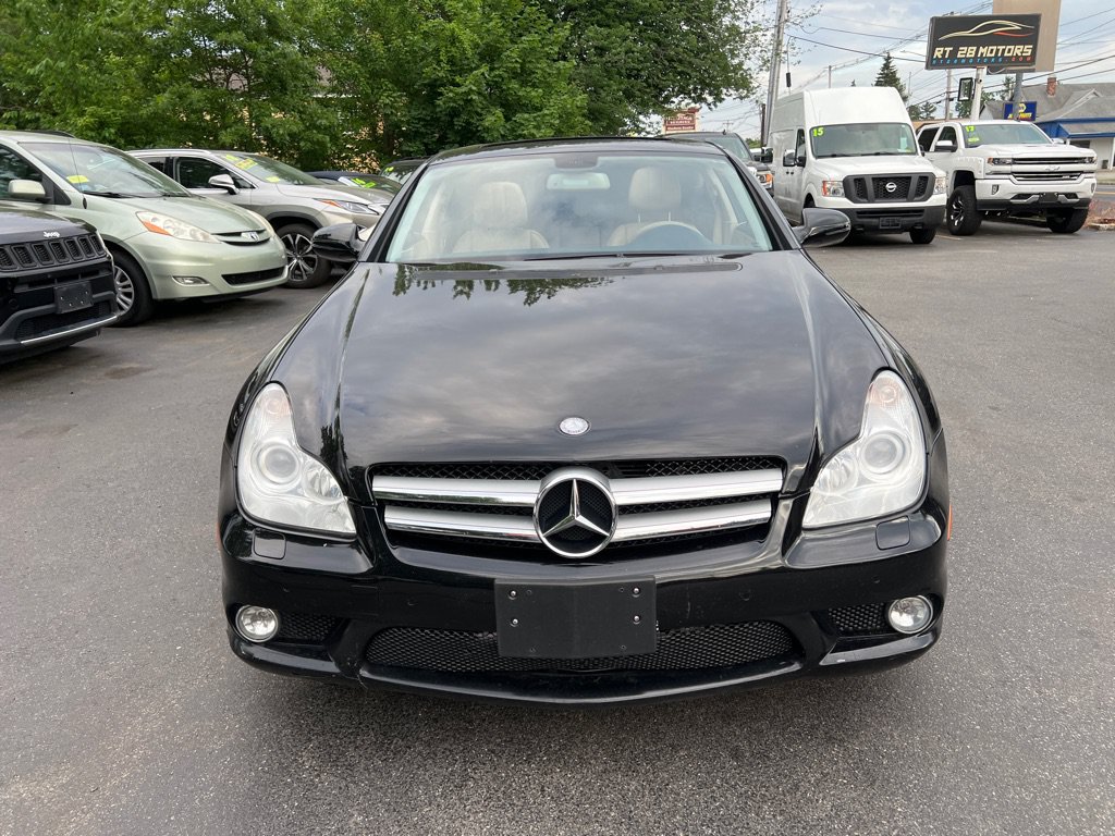 Used 2011 Mercedes-Benz CLS 550 image 7