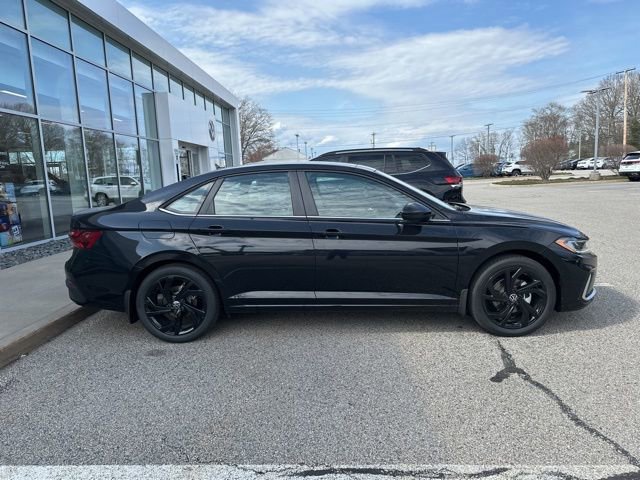 New 2026 Volkswagen Jetta SE FWD image 8