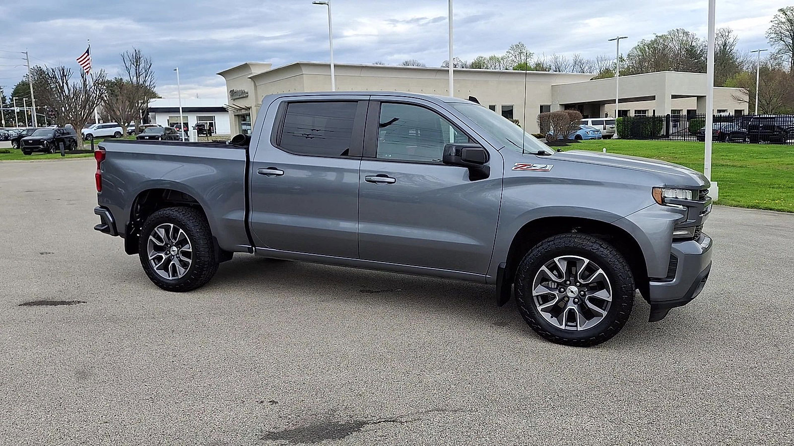 Used 2021 Chevrolet Silverado 1500 RST w/ All Star Edition Plus image 2