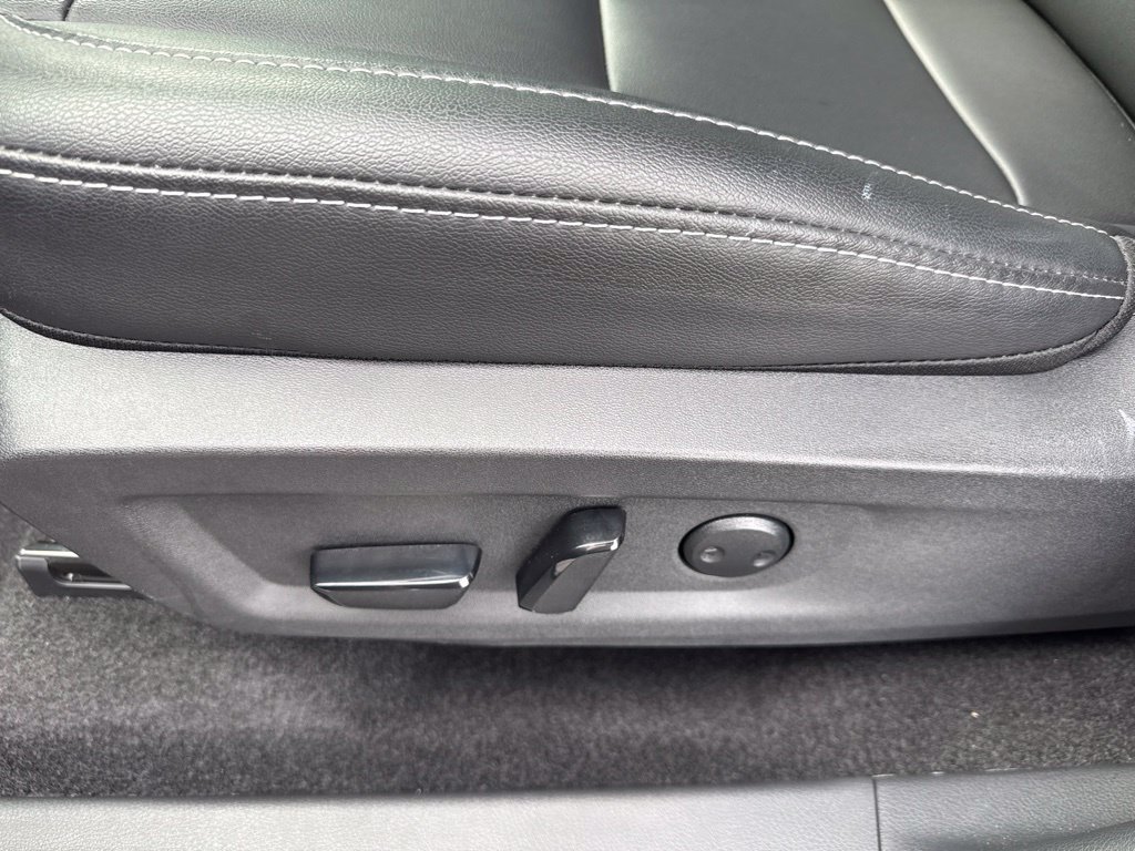 Certified 2025 Nissan Murano SV AWD/4WD image 11