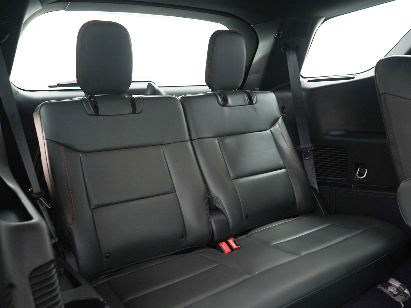 Used 2024 Ford Explorer Timberline w/ Timberline Technology Package AWD/4WD image 13