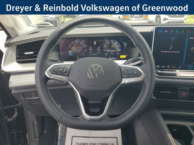 New 2025 Volkswagen Tiguan SE image 23