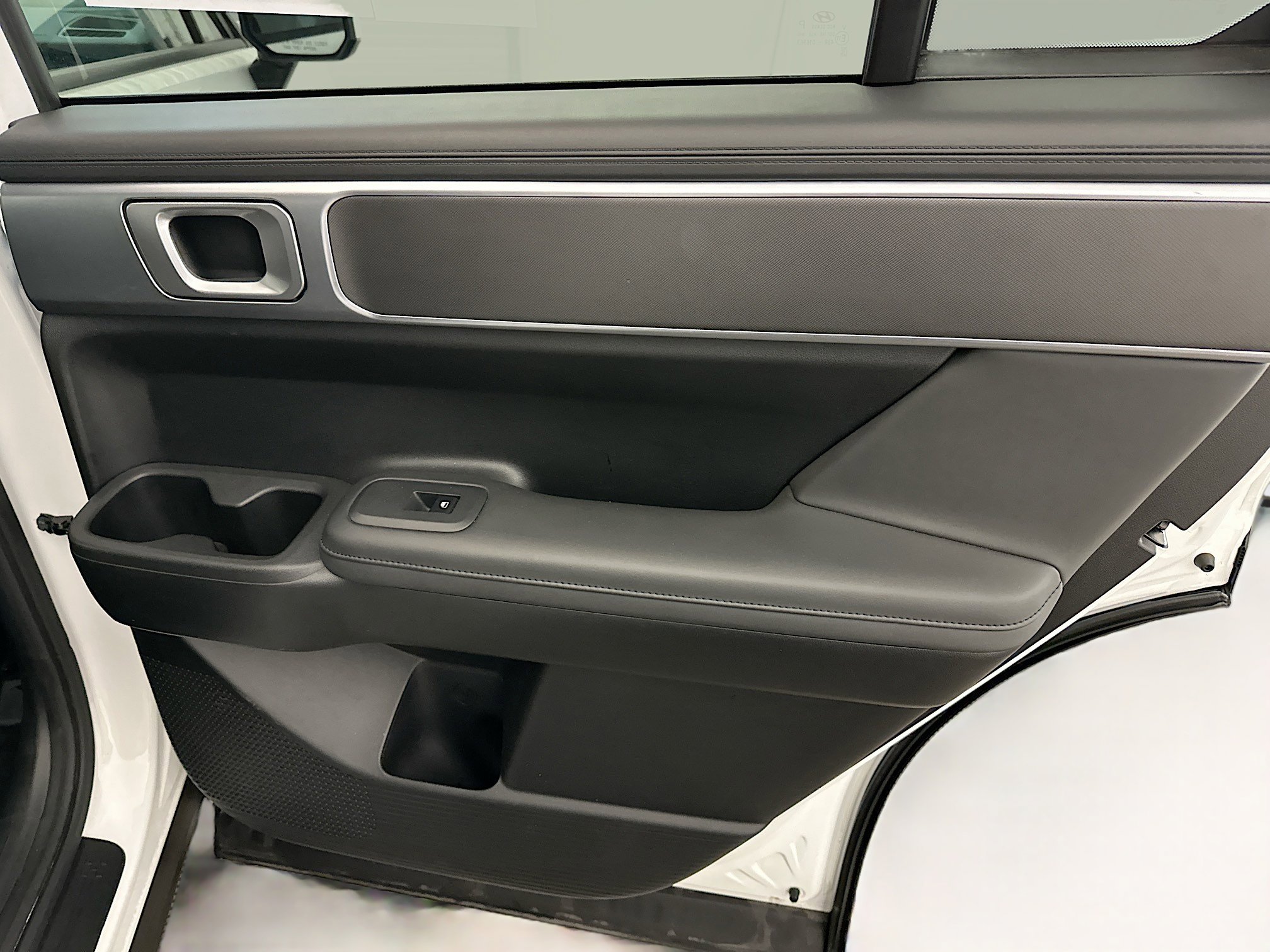 Used 2025 Hyundai Santa Fe SEL image 33