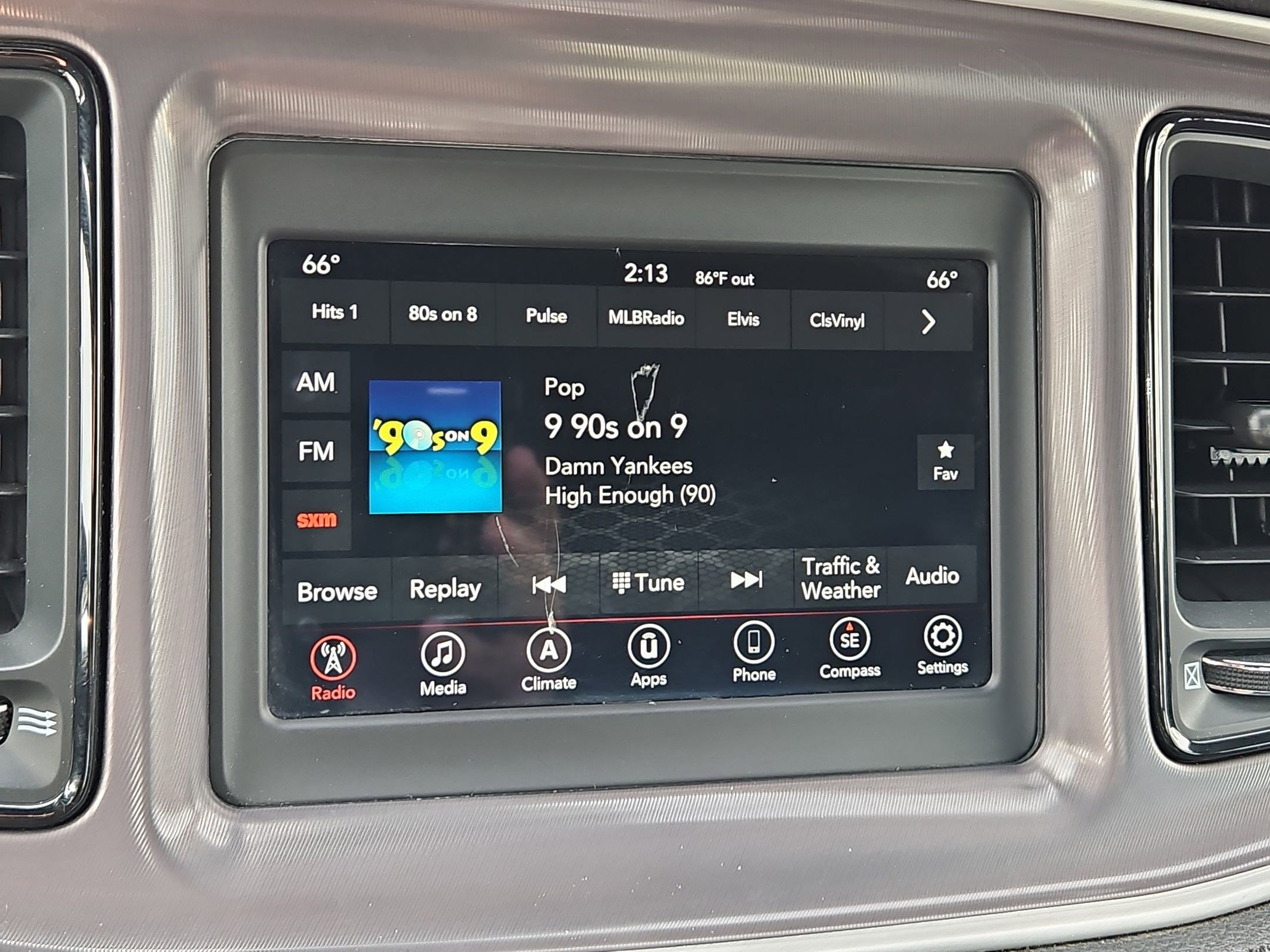 Used 2022 Dodge Challenger GT image 18