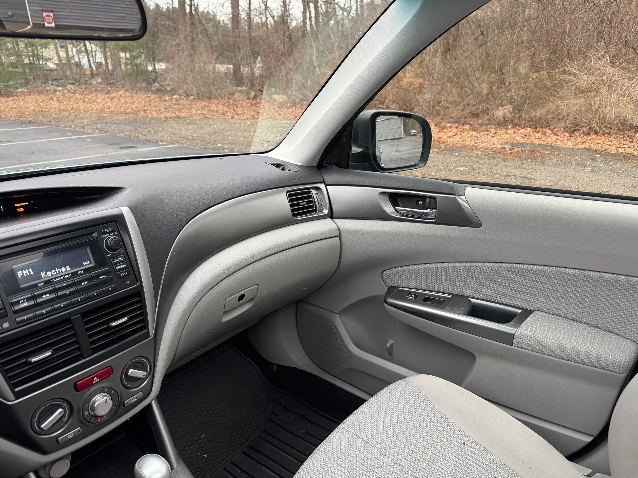 Used 2012 Subaru Forester 2.5X Premium w/ All-Weather Pkg image 24