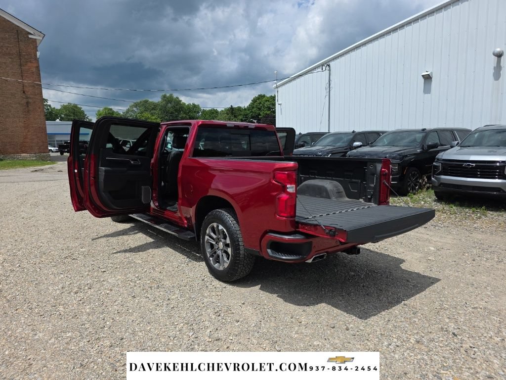 Used 2024 Chevrolet Silverado 1500 High Country w/ Technology Package AWD/4WD image 44