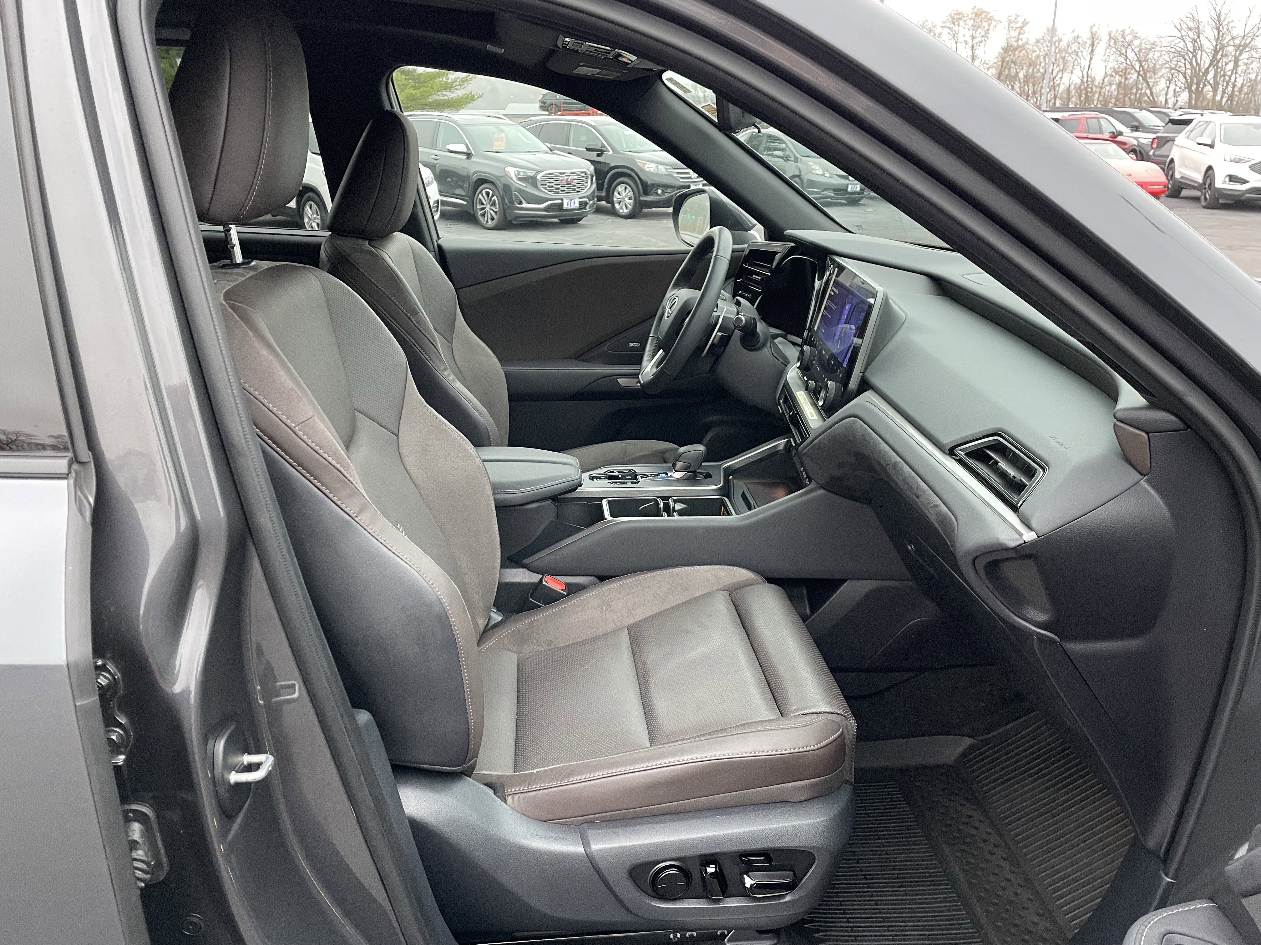 Used 2025 Lexus TX 350 AWD w/ Technology Package image 44