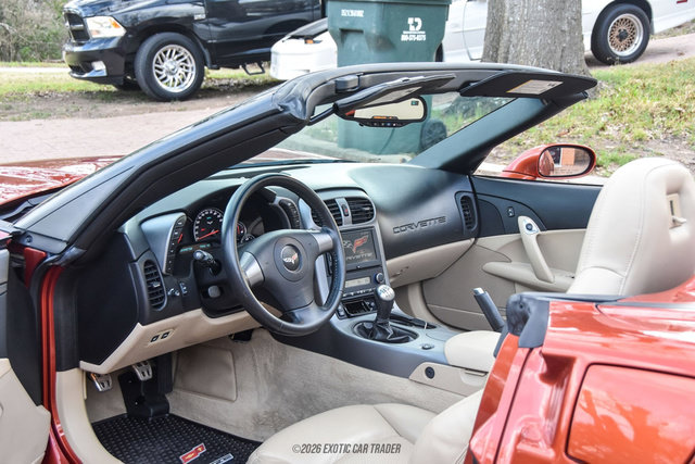 Used 2006 Chevrolet Corvette Convertible w/ Preferred Equipment Group RWD image 31