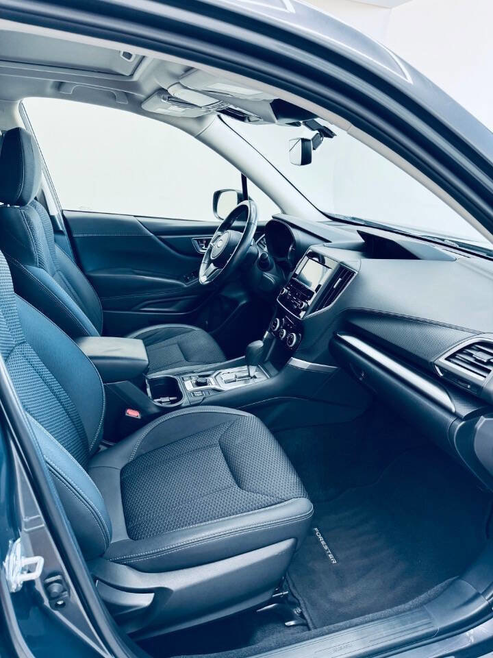 Used 2022 Subaru Forester Premium w/ Popular Package #1 image 16