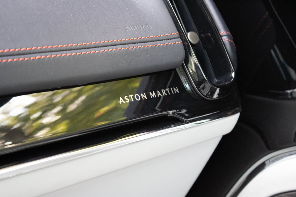 Used 2025 Aston Martin DBX 707 AWD/4WD image 28