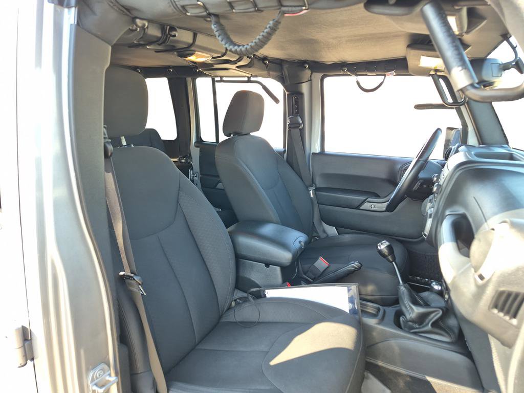 Used 2016 Jeep Wrangler Unlimited Sport w/ Quick Order Package 23S AWD/4WD image 27