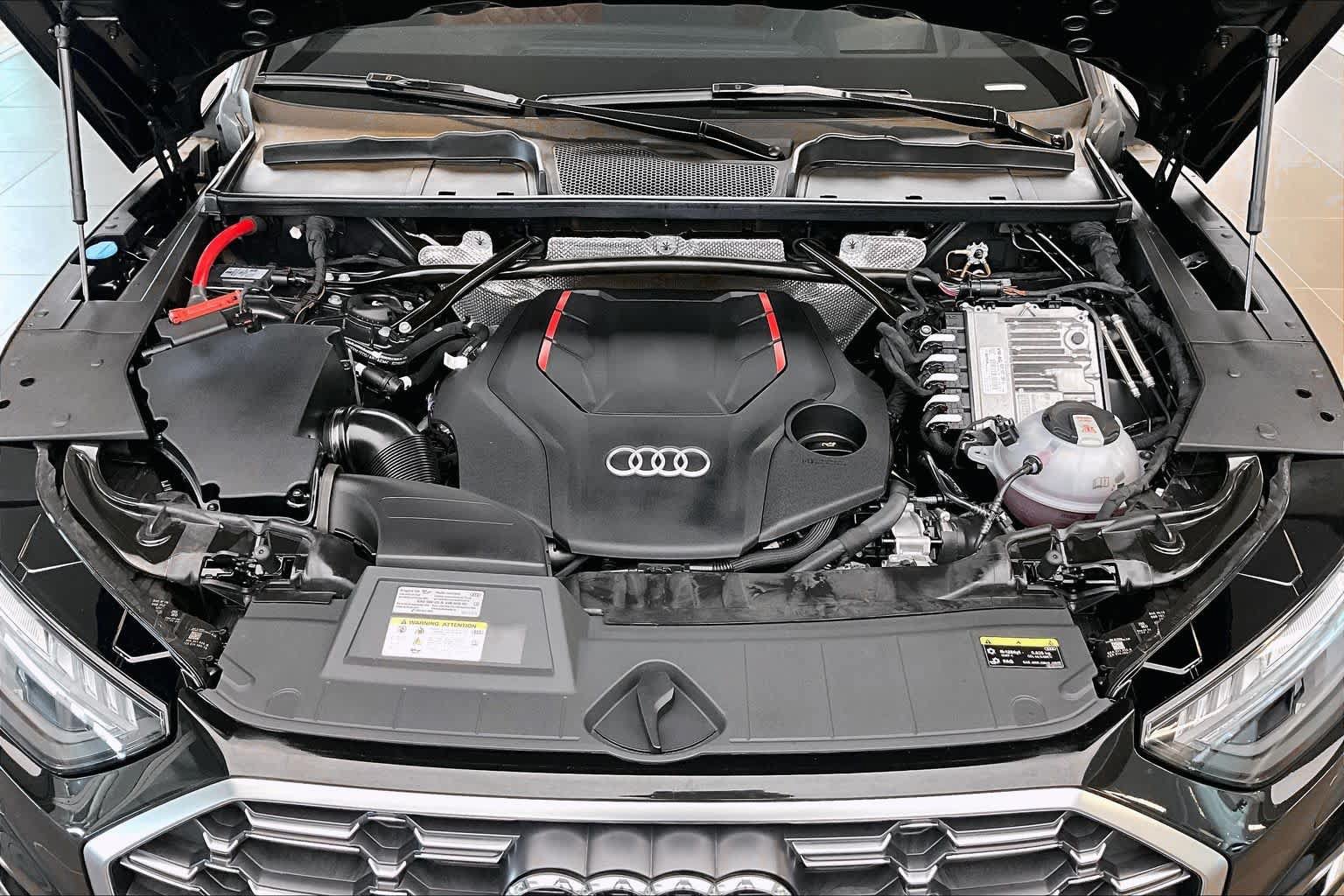 Certified 2024 Audi SQ5 Prestige w/ Prestige Package AWD/4WD image 29