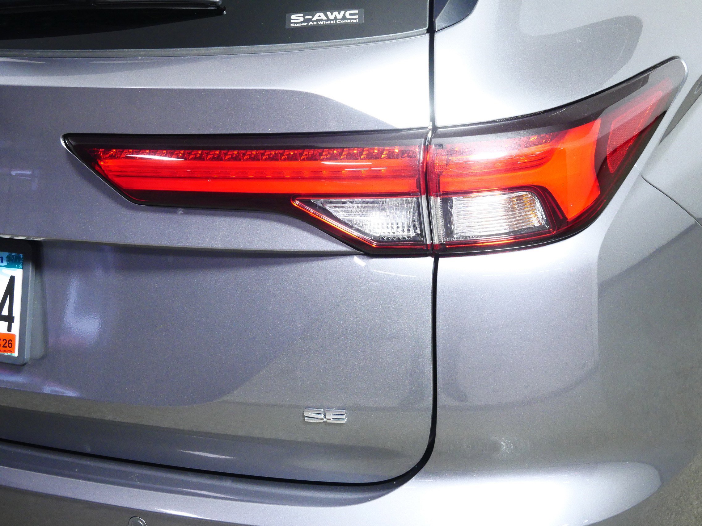 Used 2022 Mitsubishi Outlander SE image 17