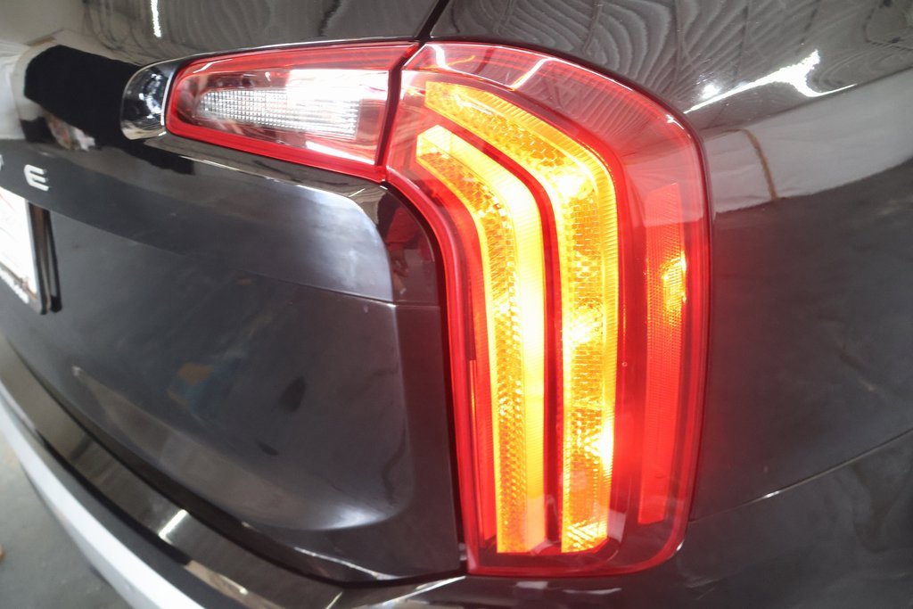 Used 2024 Kia Telluride LX image 30