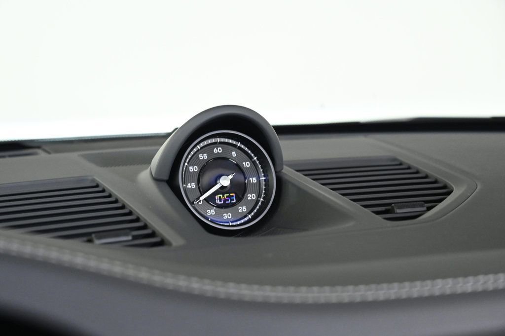 Certified 2025 Porsche 911 Carrera image 22