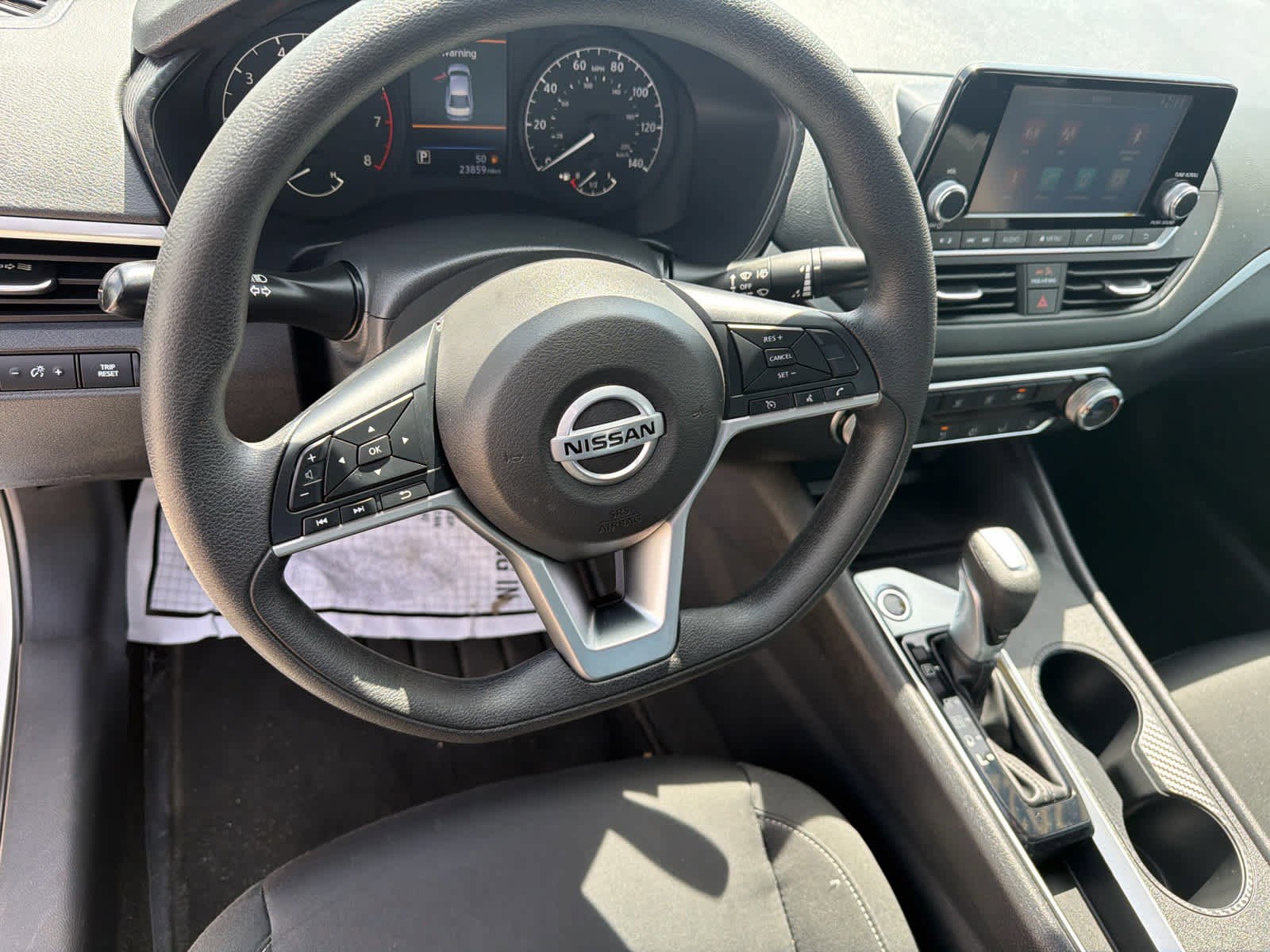Used 2022 Nissan Altima 2.5 S FWD image 11