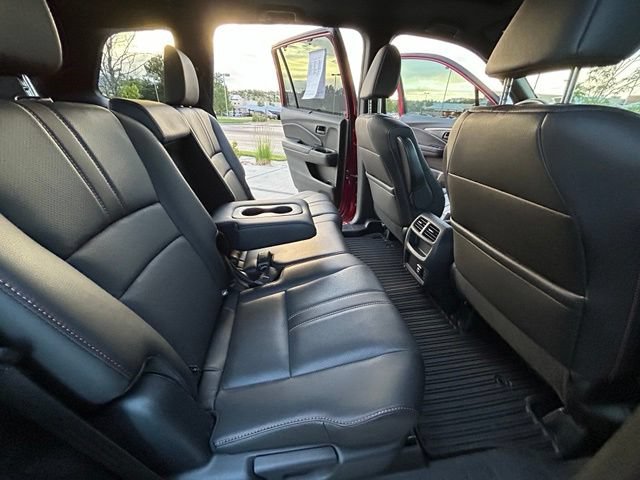 Used 2023 Honda Passport TrailSport image 32