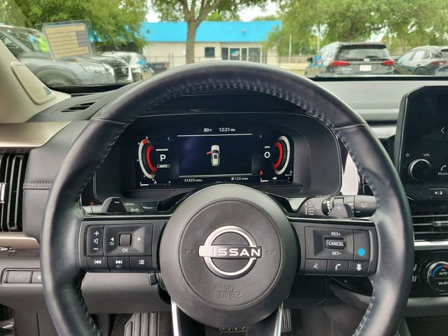 Used 2023 Nissan Pathfinder Platinum w/ Cargo Package AWD/4WD image 18