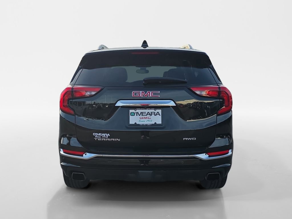 Used 2020 GMC Terrain Denali w/ Denali Premium Package image 5