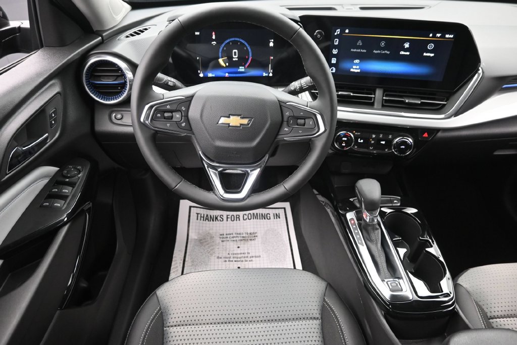 New 2026 Chevrolet Trax LT w/ Driver Confidence Package FWD image 14