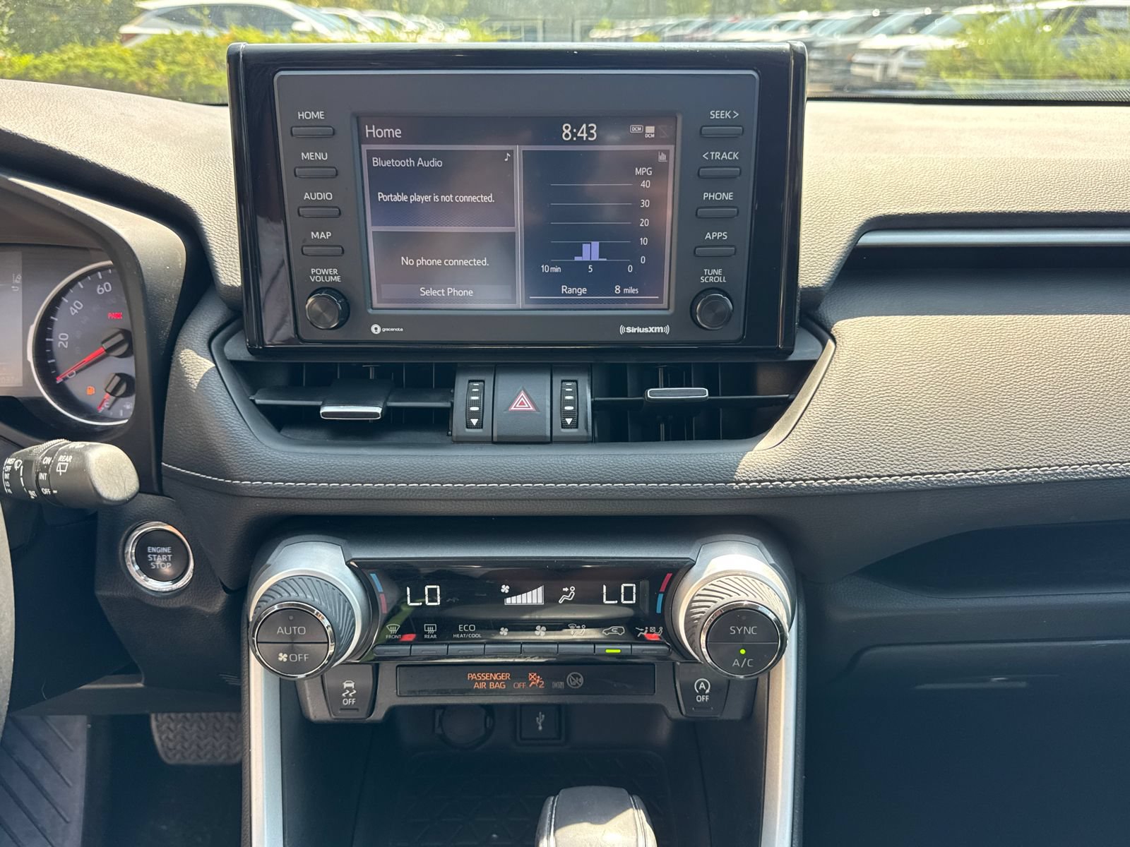Used 2022 Toyota RAV4 XLE Premium FWD image 27