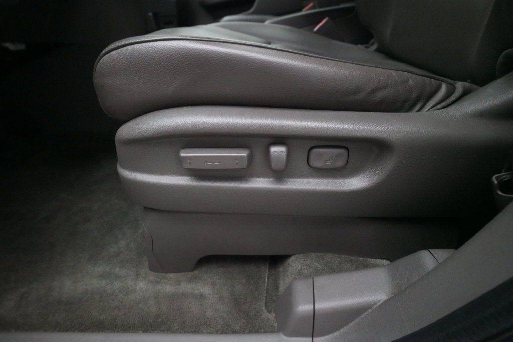 Used 2016 Honda Odyssey Touring image 32