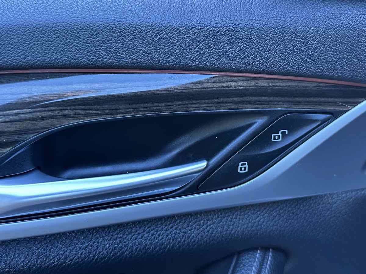 Used 2019 BMW 540i xDrive AWD/4WD image 29