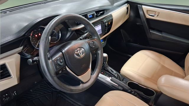 Used 2016 Toyota Corolla LE image 23