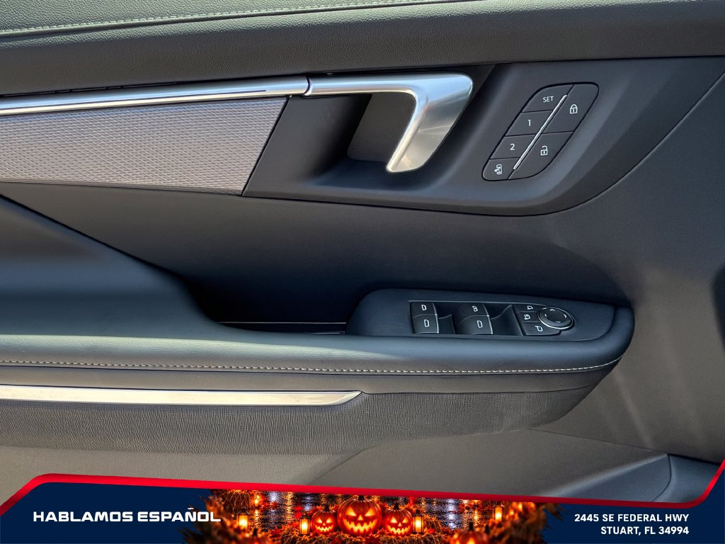 New 2026 Buick Enclave Sport Touring w/ Power Package FWD image 24
